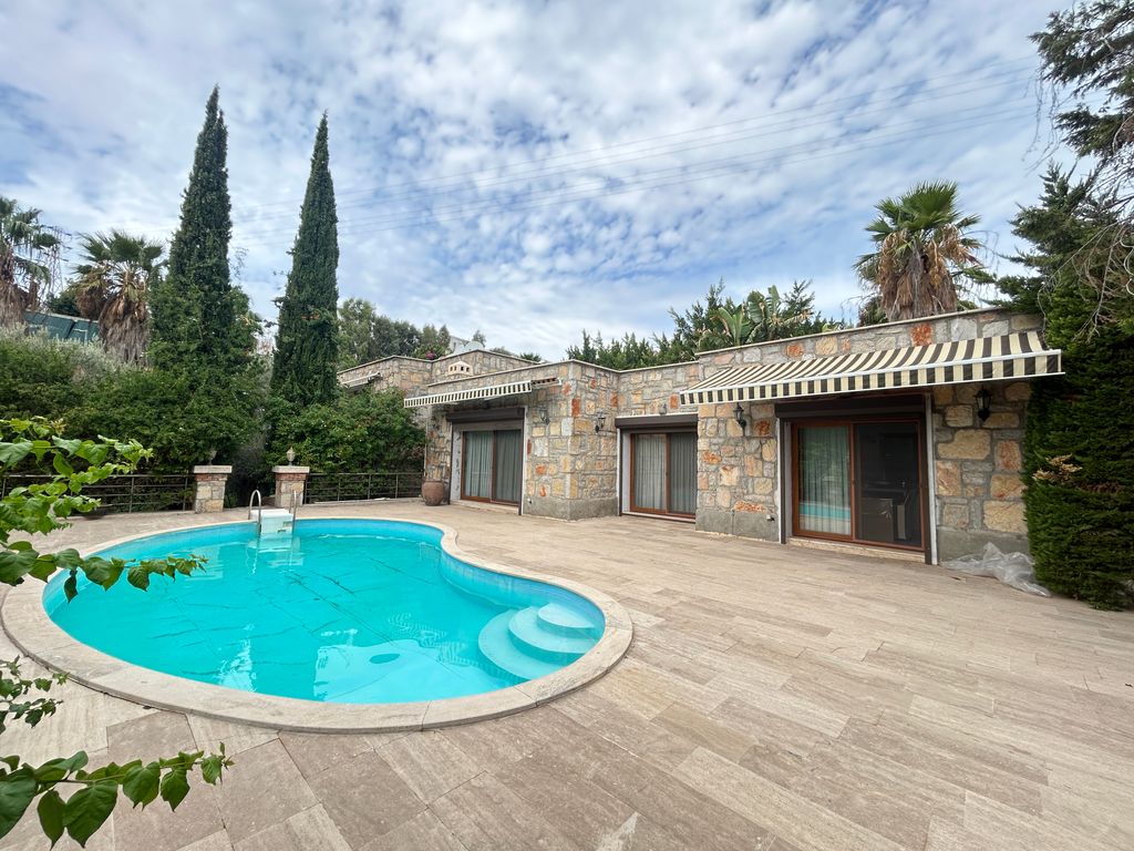 Property photo 1 of 27 A Traditional Stone Villa And Guest House For Sale In Bodrum - Main View Of The Villa And Private Pool