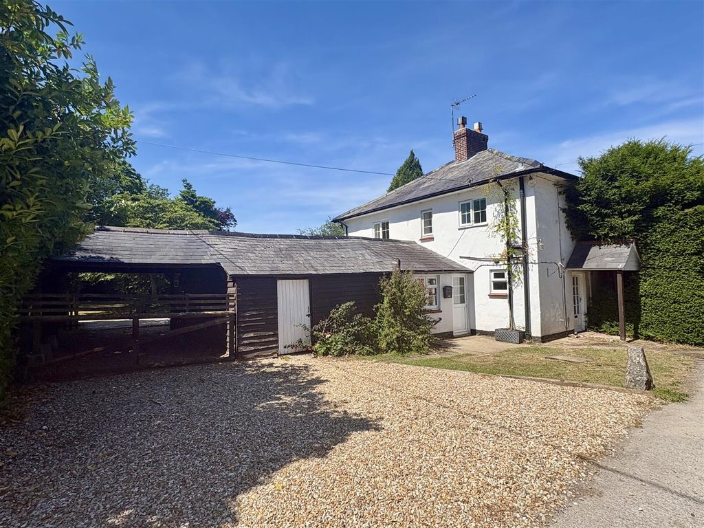 Property photo 1 of 16 Front