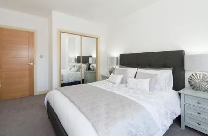 Property photo 3 of 6 Bedroom 1