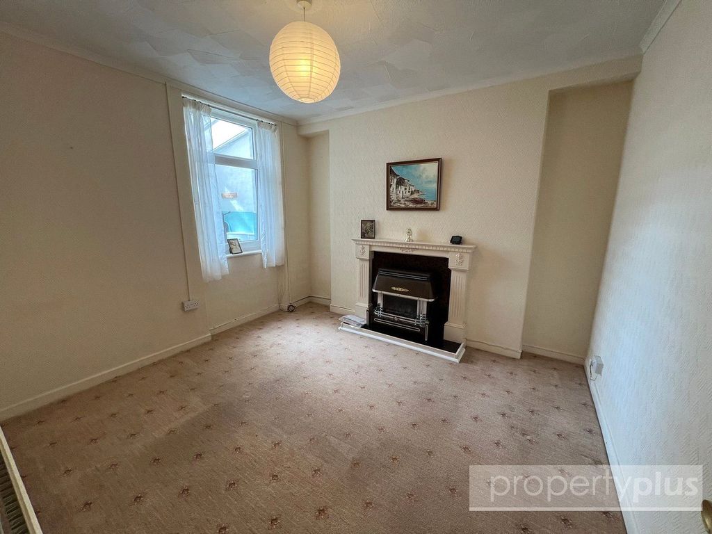 Property photo 3 of 14 Picture No. 08