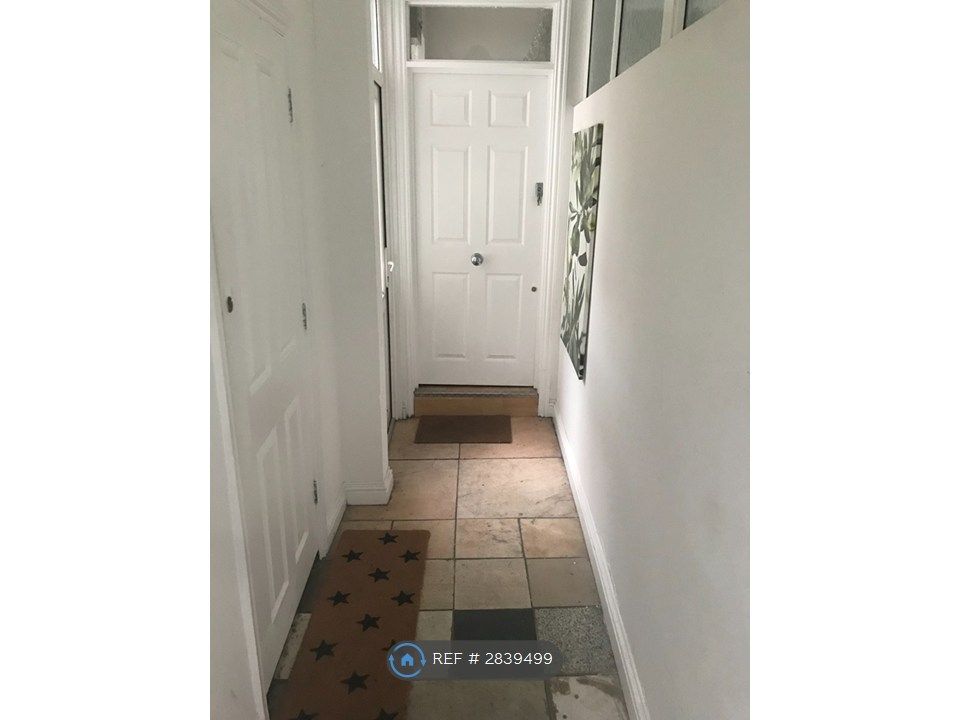 Property photo 2 of 7 Private Entrance To Apartment