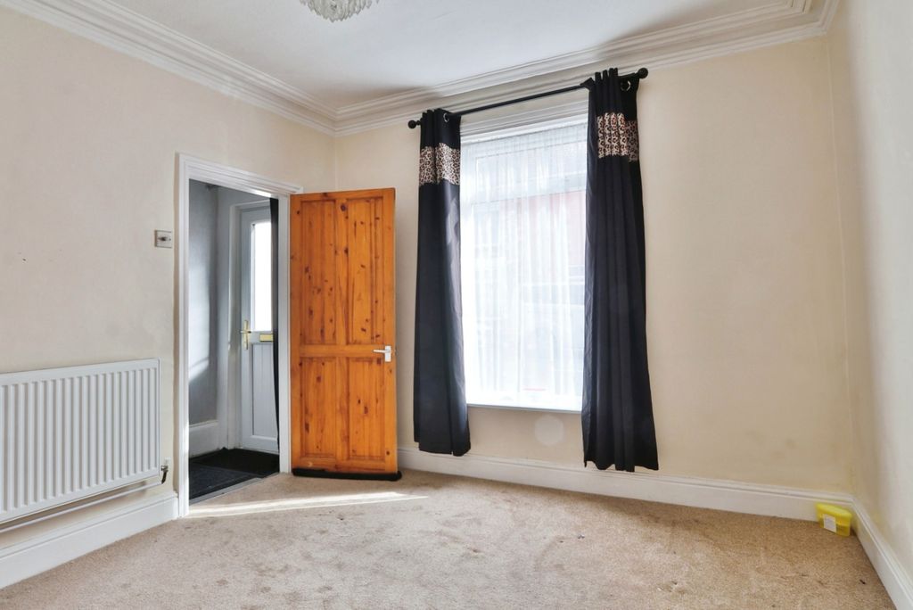 Property photo 3 of 9 3336446