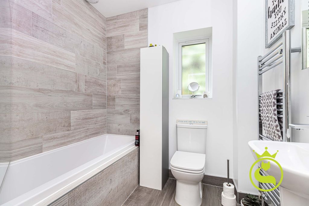 Additional image 15 of 5 bed semi-detached house for saleChequers Place, Lytchett Matravers BH16