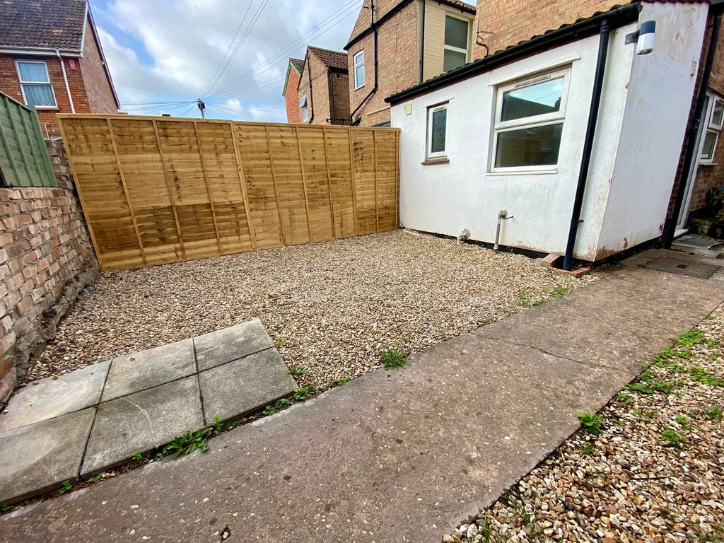 Property photo 3 of 7