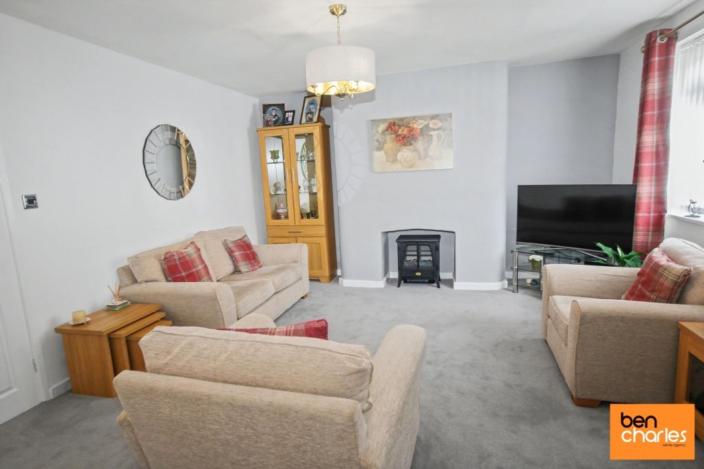 Property photo 2 of 15 Picture No. 13