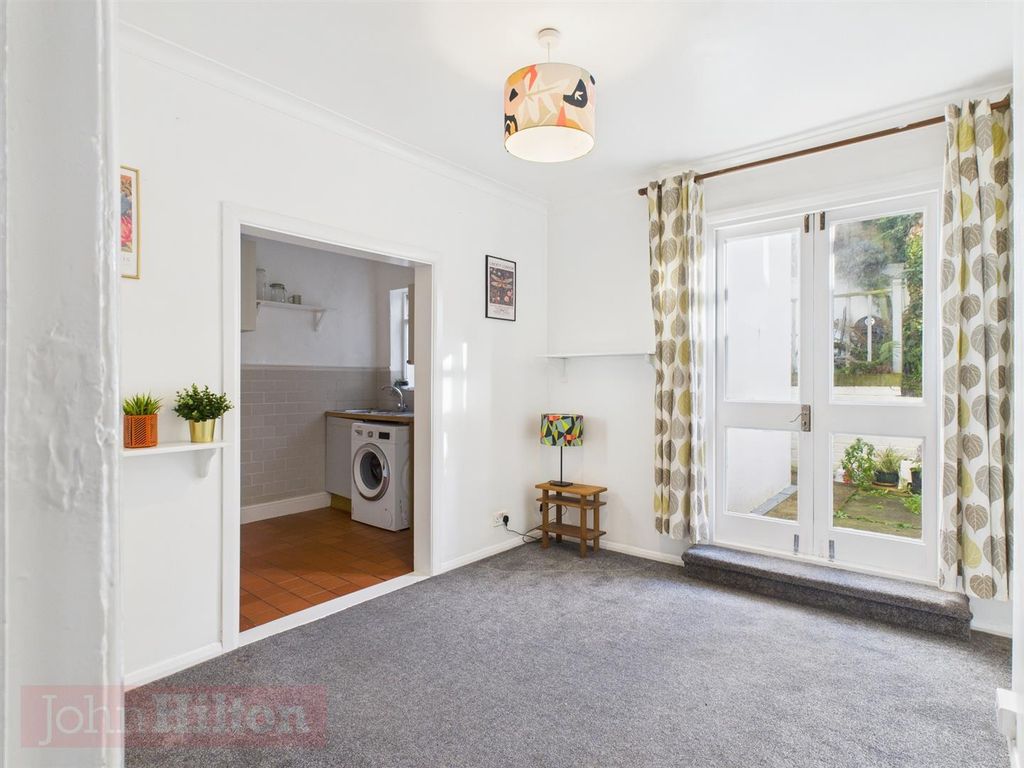 Property photo 2 of 8 Cam02534G0-Pr0629-Still005.Jpg