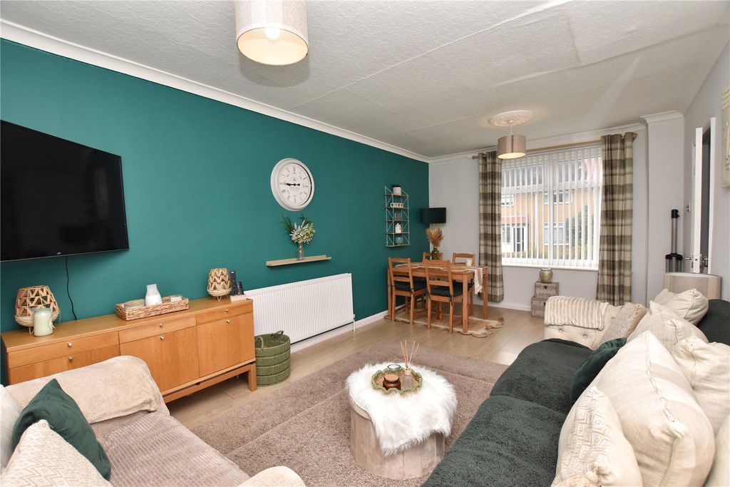 Property photo 3 of 19 Picture No. 36