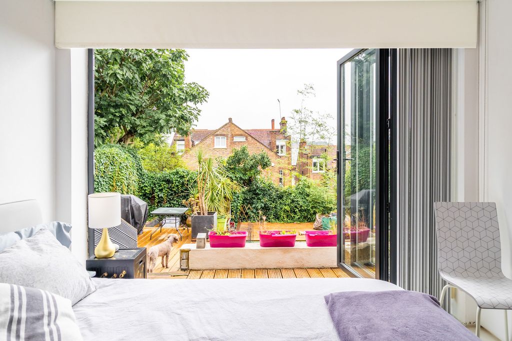 Property photo 2 of 17 Ndb06612-Edit