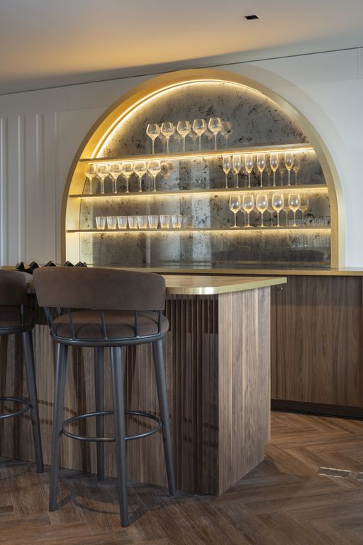 Property photo 3 of 19 MC4194-9546-Hr