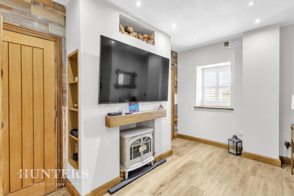 Additional image 12 of 4 bed end terrace house for saleEafield Barn, Smithy Bridge OL15