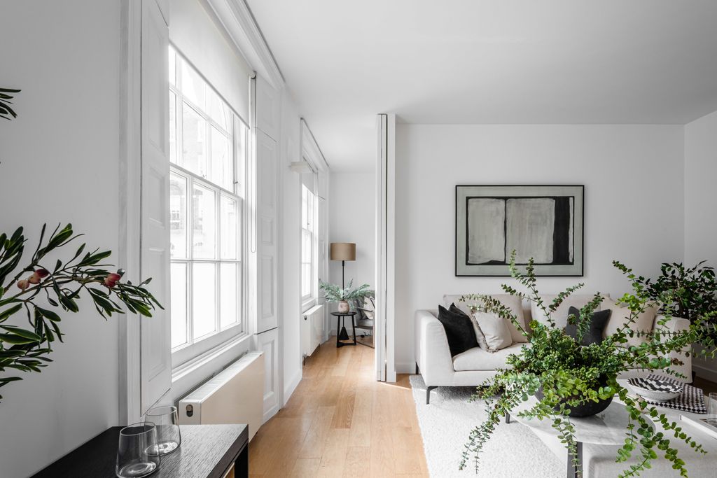 Property photo 2 of 22 Lounge View To Office / Bed 3