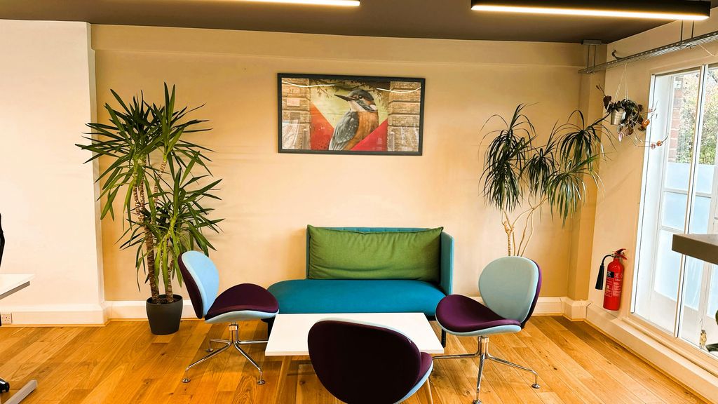 Property photo 2 of 13 4th Floor 64 Great Eastern Street London Ec2A 3Dr  2.Jpg