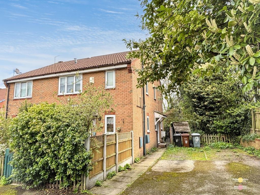 Property photo 3 of 16