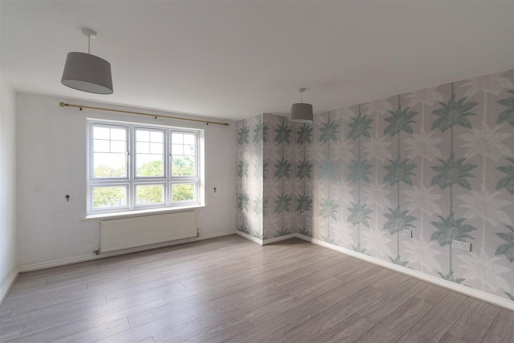 Property photo 2 of 12 Edit-6005.Jpg
