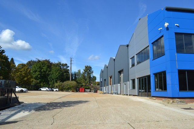 Property photo 3 of 10