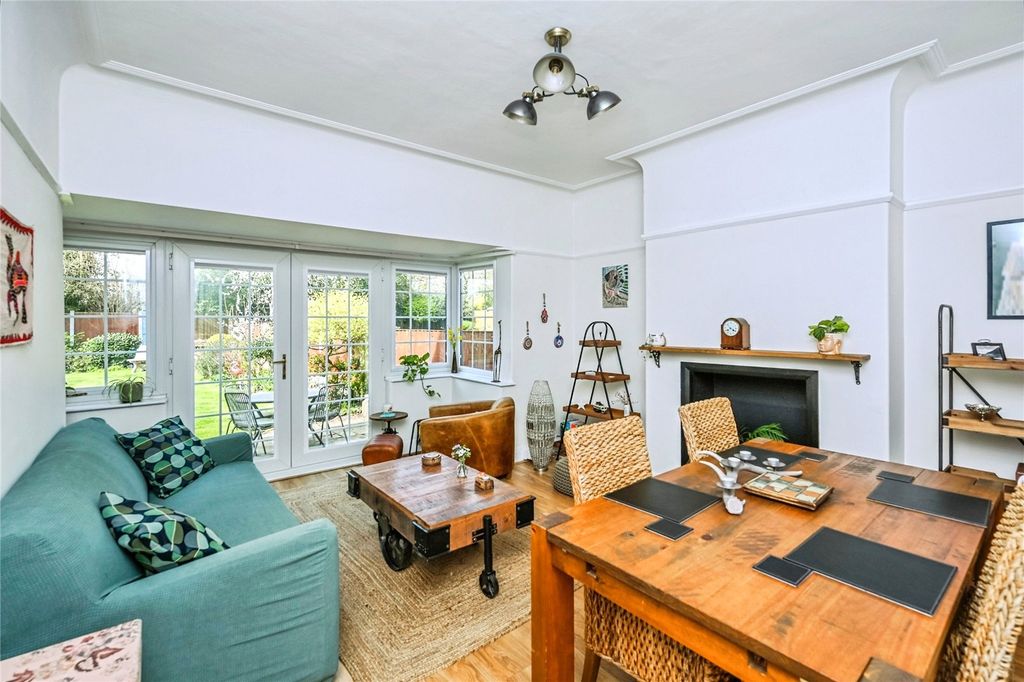 Property photo 3 of 18 Picture No. 09