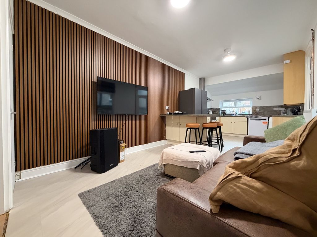 Property photo 1 of 16 Another Student Property From Award-Winning Cps Ho