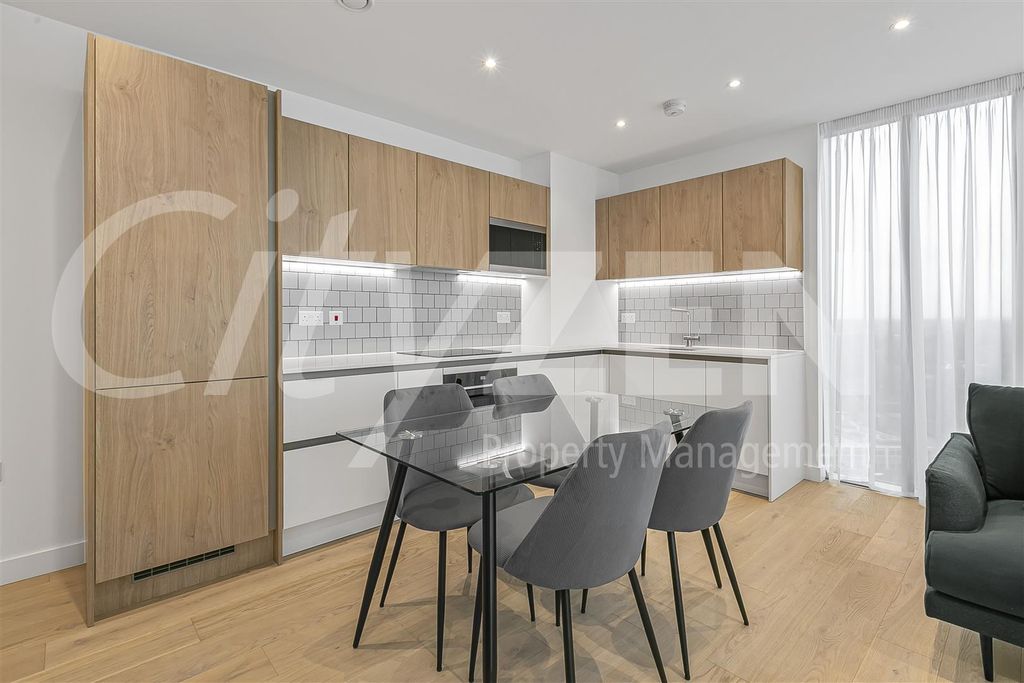 Property photo 2 of 36 Kitchen