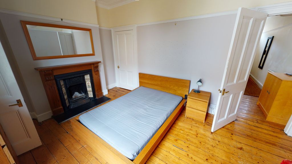 Property photo 3 of 8 22-Stanley-Road-0629