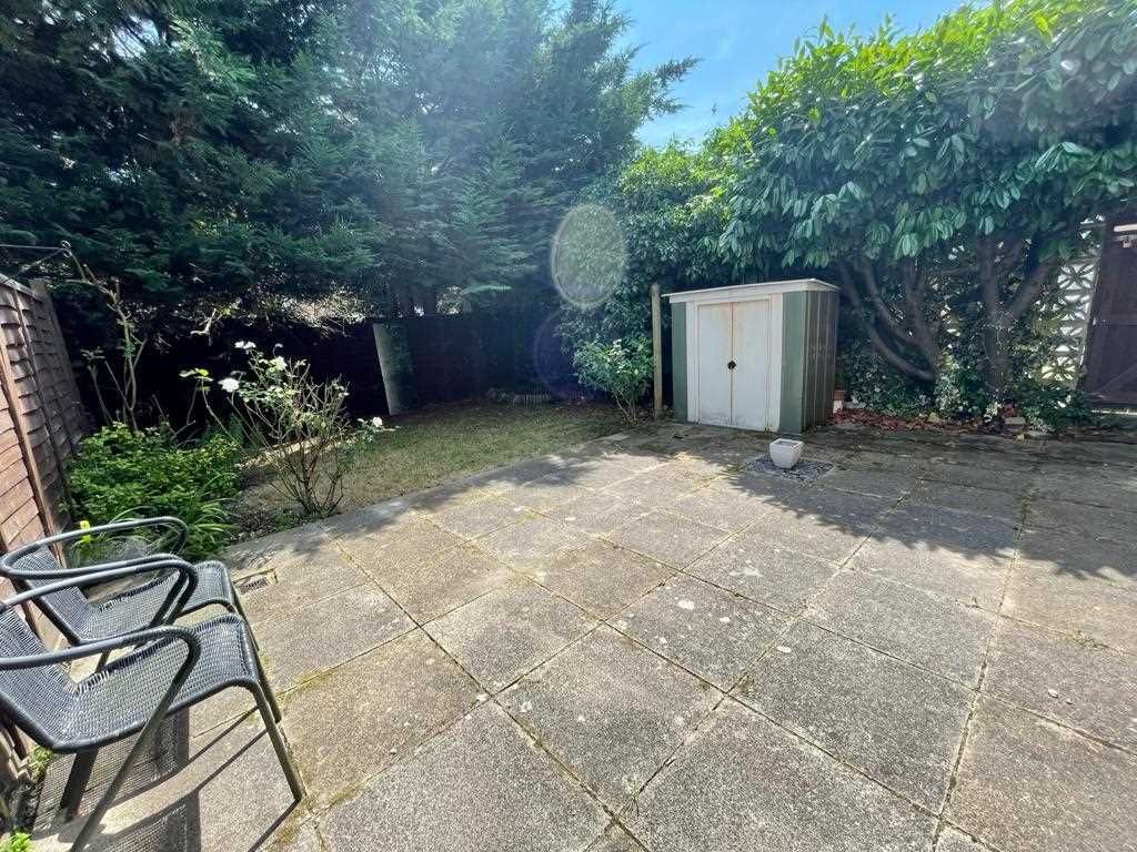 Property photo 2 of 12