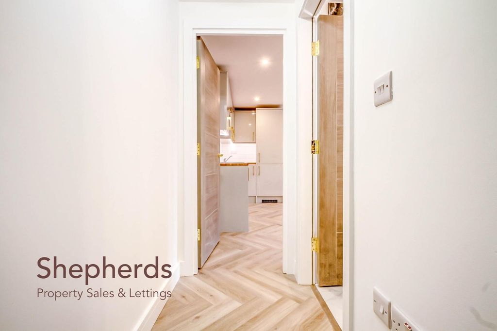 Property photo 3 of 11 Img_3443-Img_3445.Jpg