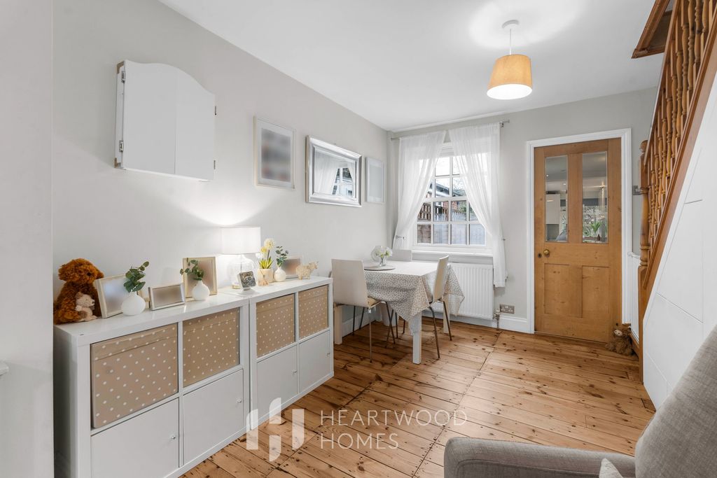 Property photo 3 of 15