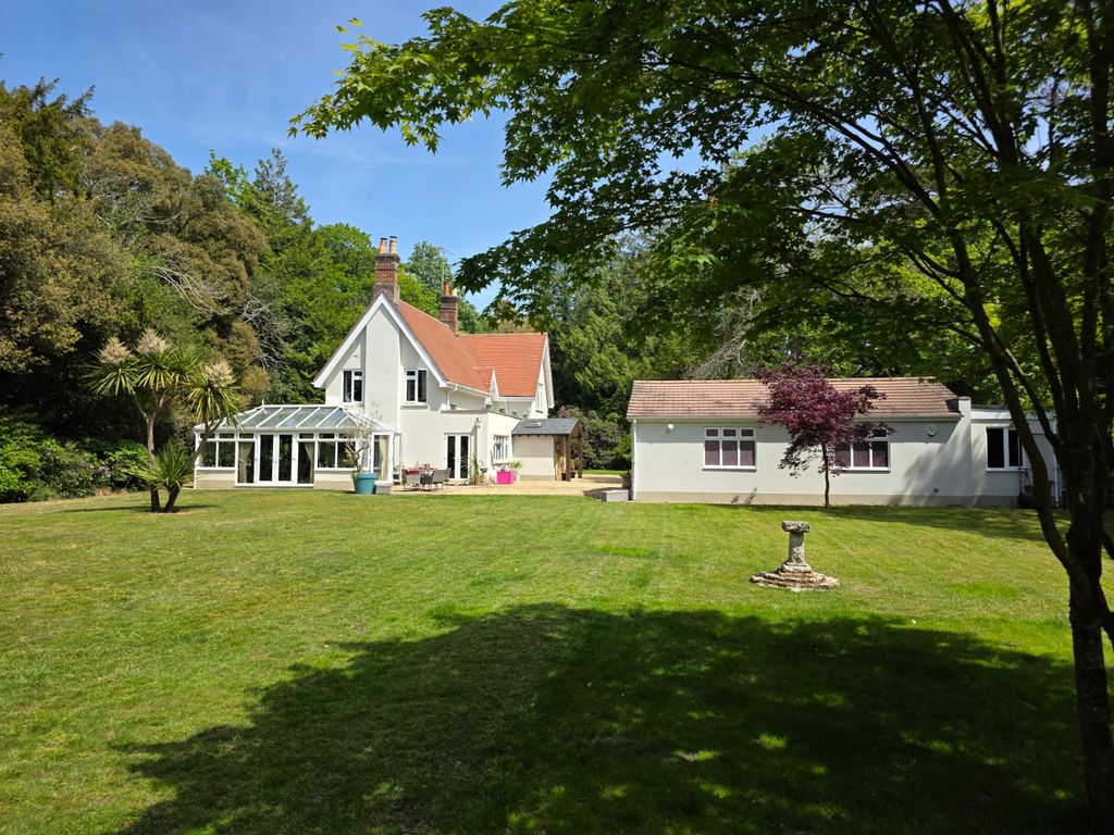 Property photo 2 of 30 17