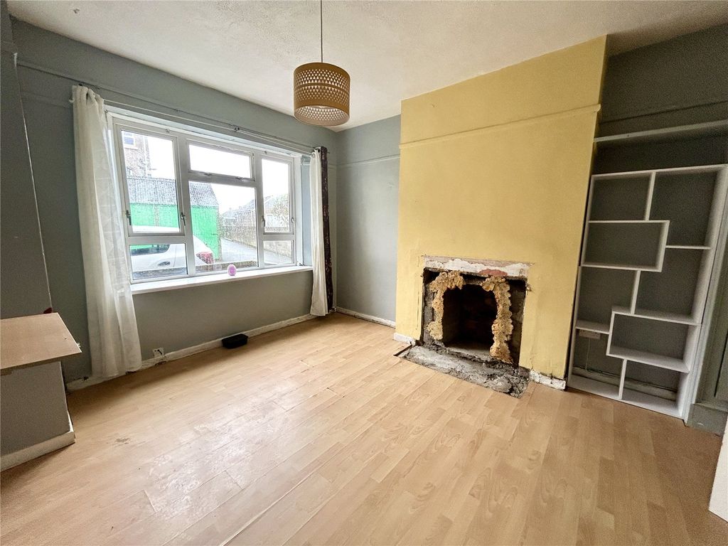 Property photo 2 of 6 Picture No. 05