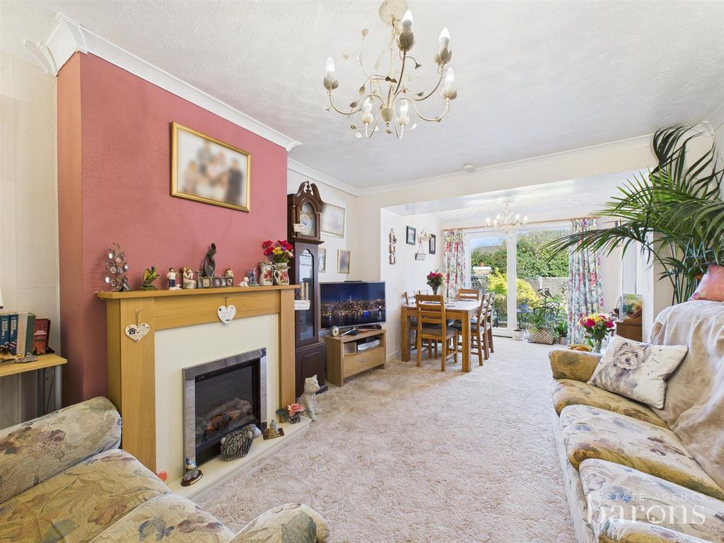 Property photo 2 of 15 Cam05500G0-Pr0089-Still007.Jpg