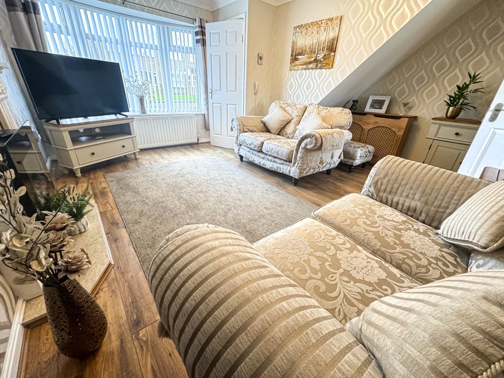 Property photo 2 of 23 Sunstar Marton Ewemove-13