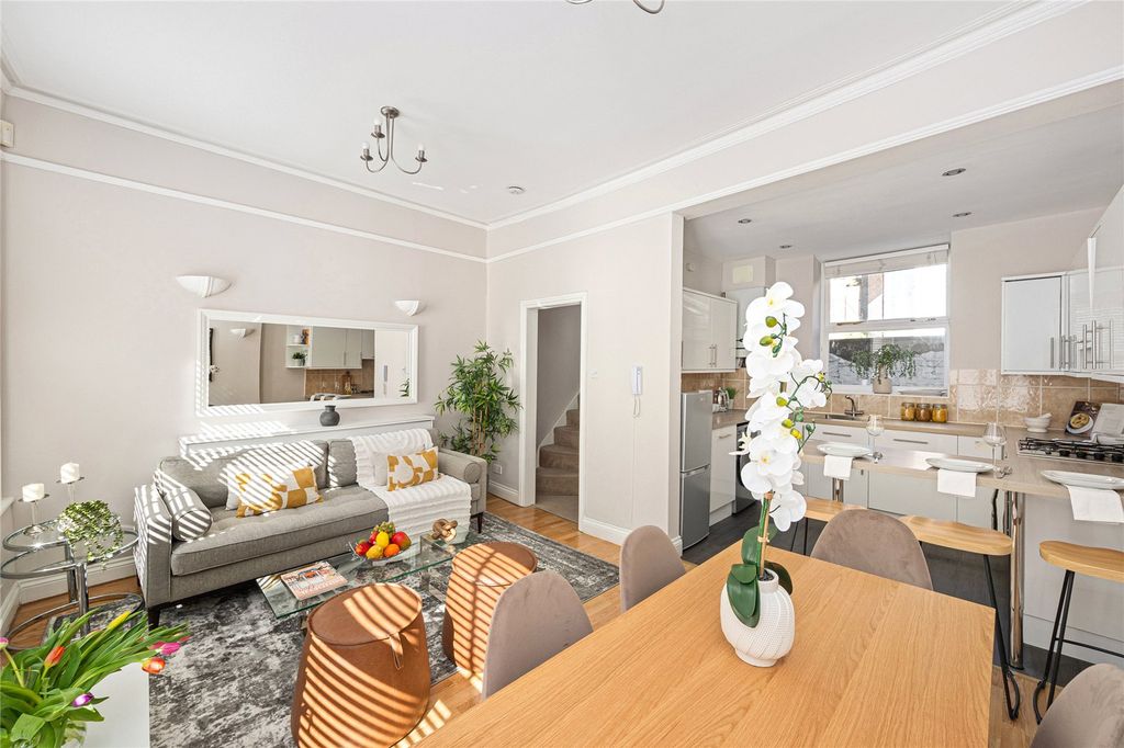 Property photo 3 of 14 Picture No. 38