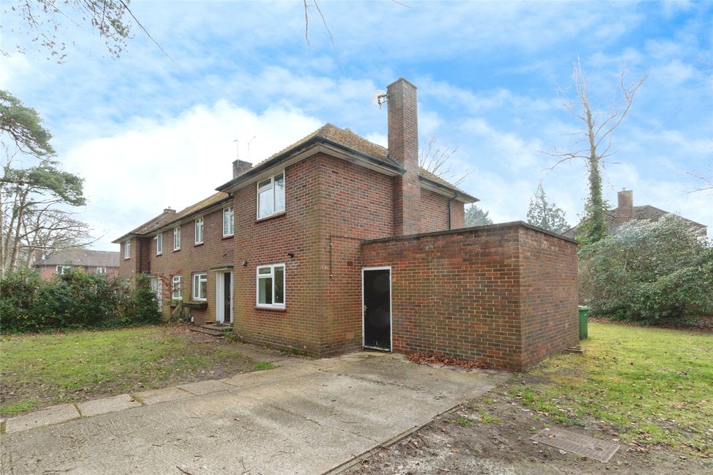 Property photo 1 of 17 Picture No. 20