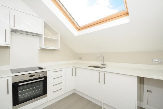 Property photo 3 of 5 Kitchen