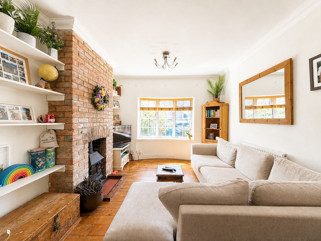 Property photo 1 of 17