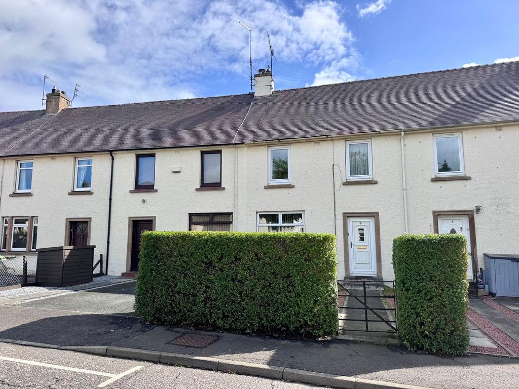 Property photo 1 of 12 Beechwood Road