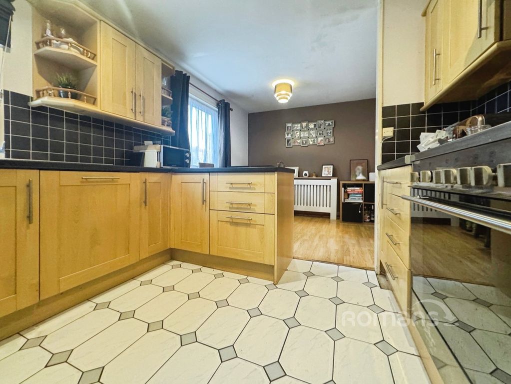 Property photo 3 of 13 Picture No. 08