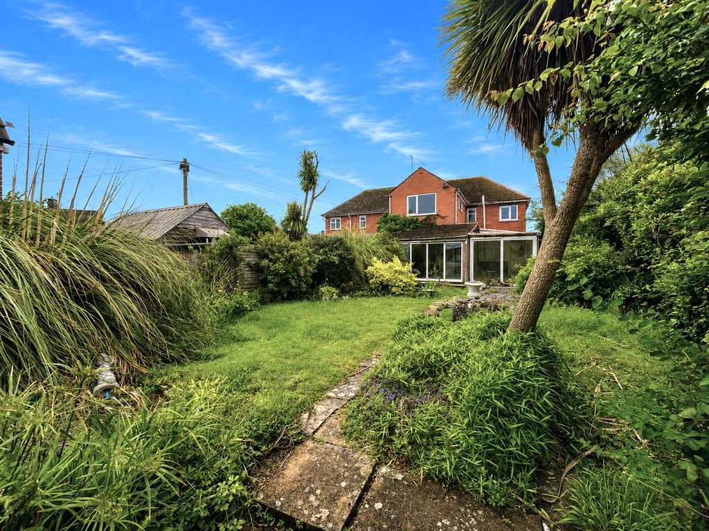 Property photo 1 of 17 A20D1787-Ef7C-457D-Bb89-4597566Febff.Png