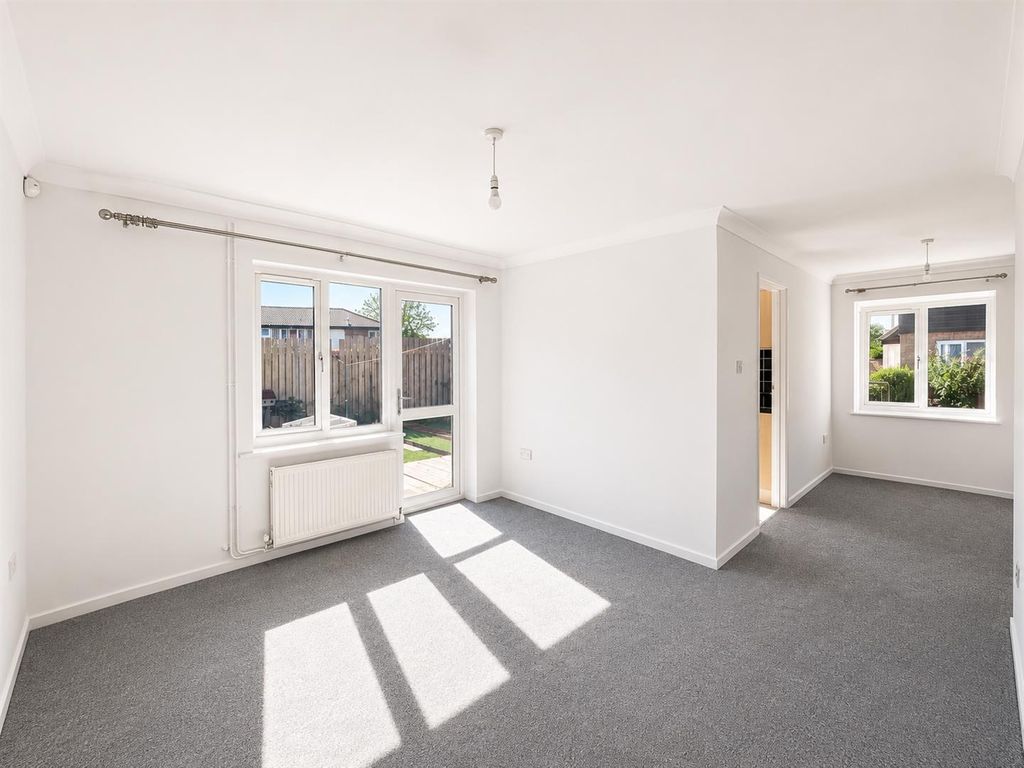 Property photo 2 of 14 526B7424-Ada5-43BA-8F3D-D4C55Ca153CD.Png