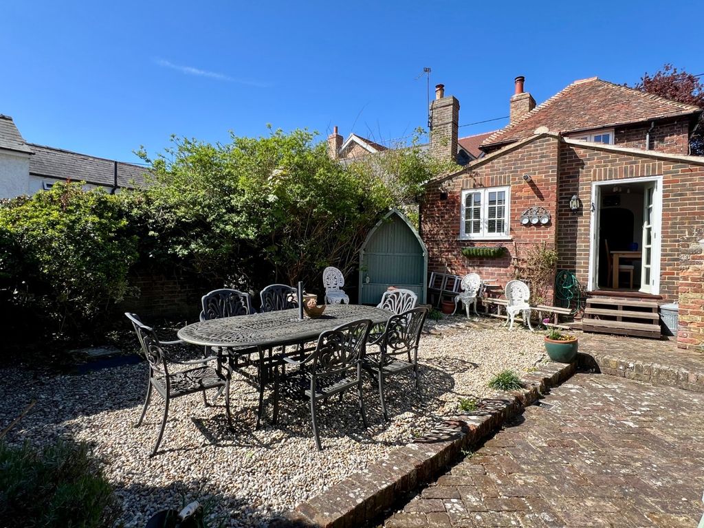 Property photo 1 of 19 Picture No. 13