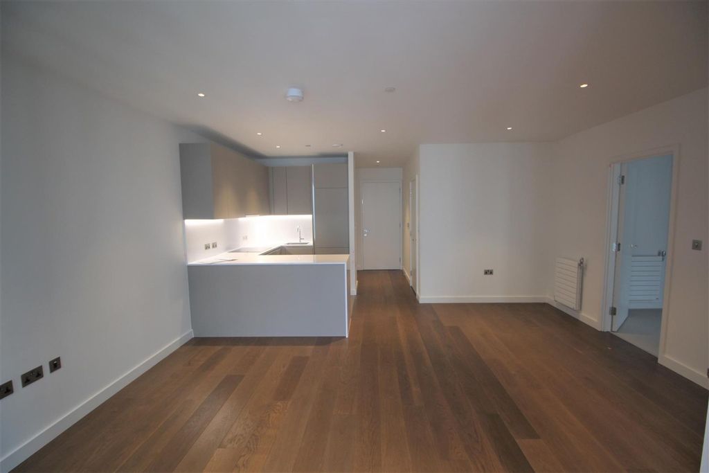 Property photo 3 of 9 534442