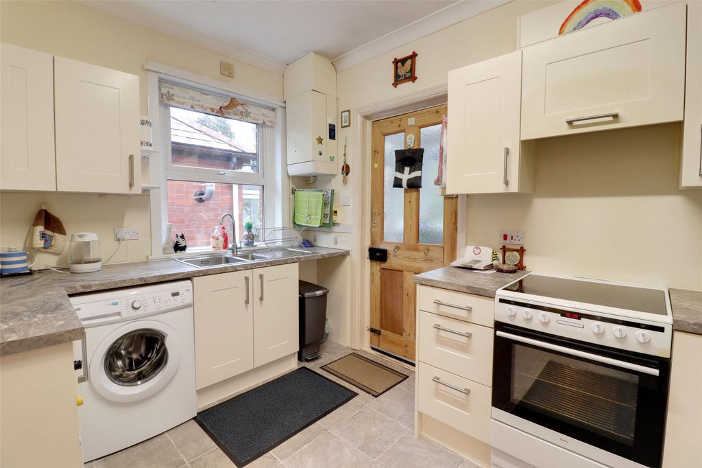 Property photo 2 of 18 Picture No. 02