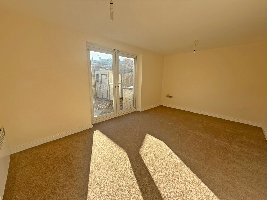 Property photo 2 of 7 Img_1579