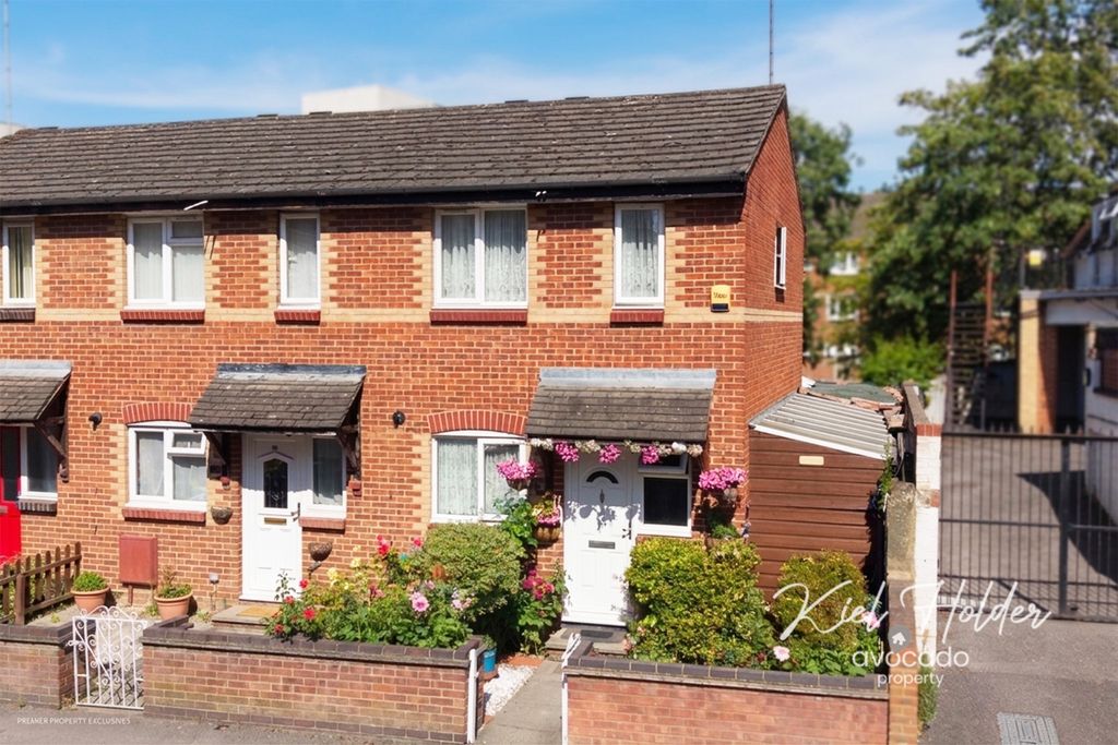 Property photo 1 of 15 5273751