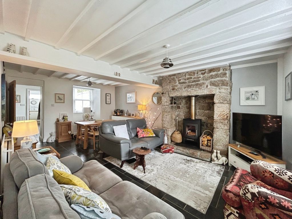 Property photo 2 of 24 4882895