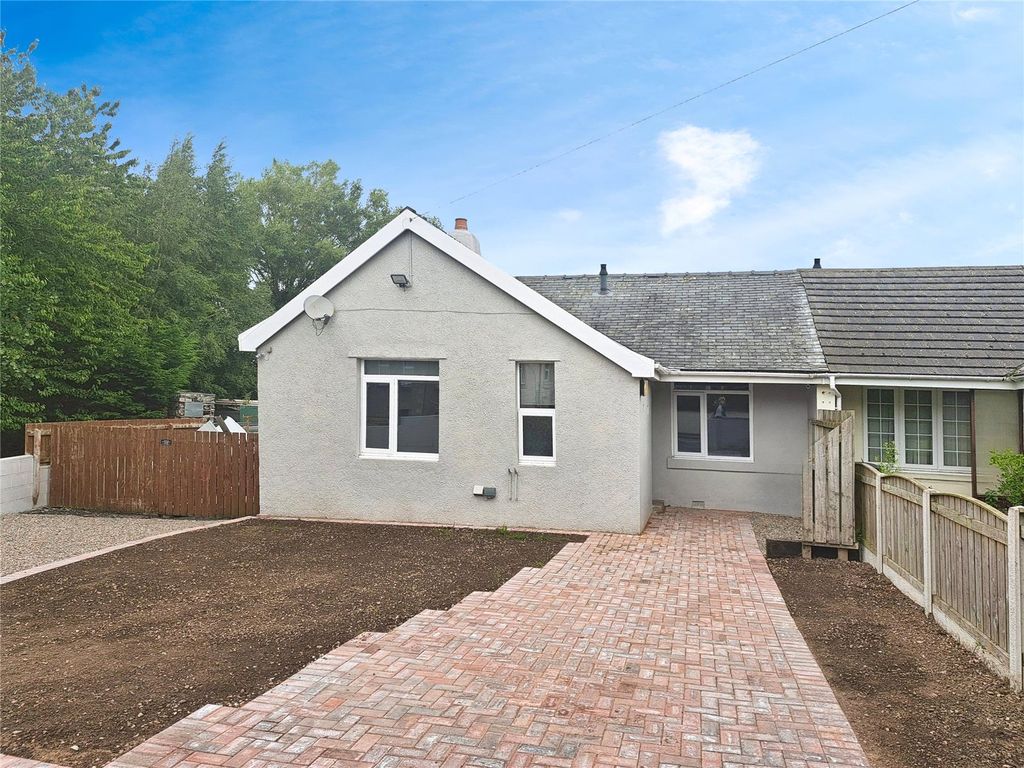 Property photo 1 of 9 Front External