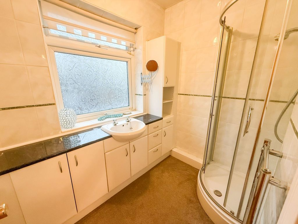 Property photo 3 of 12 Shower Room