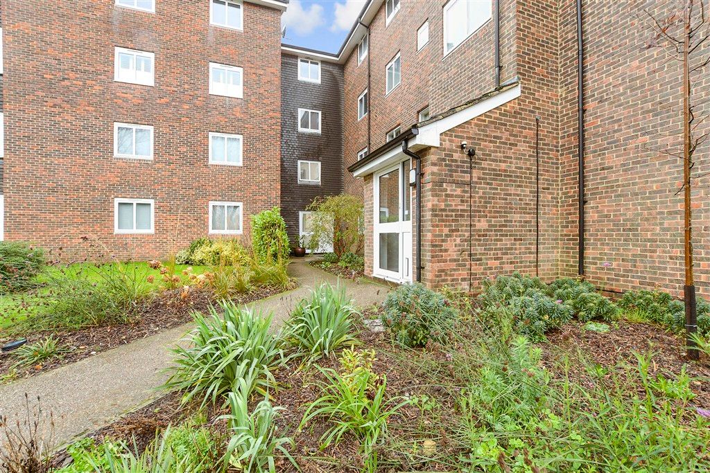 Property photo 1 of 11 External (Web)