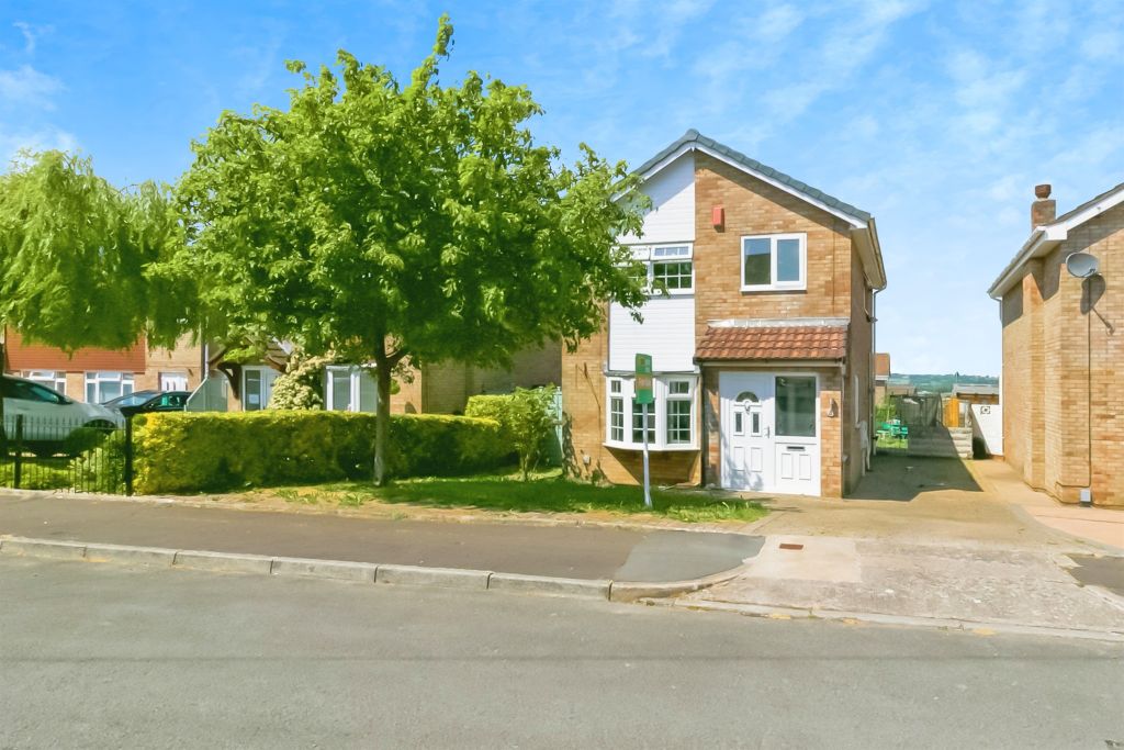 Property photo 3 of 17