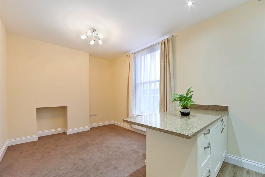 Property photo 2 of 10 Picture No. 10
