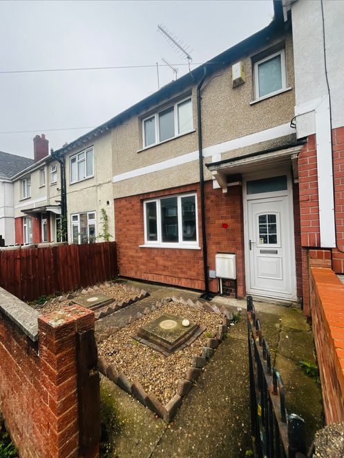 Property photo 1 of 6 Cover